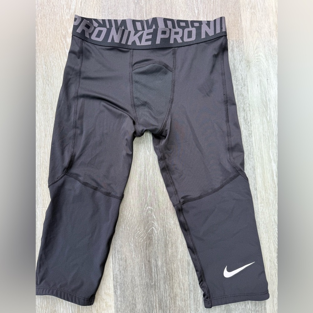 Boys Large Nike Pro Compression